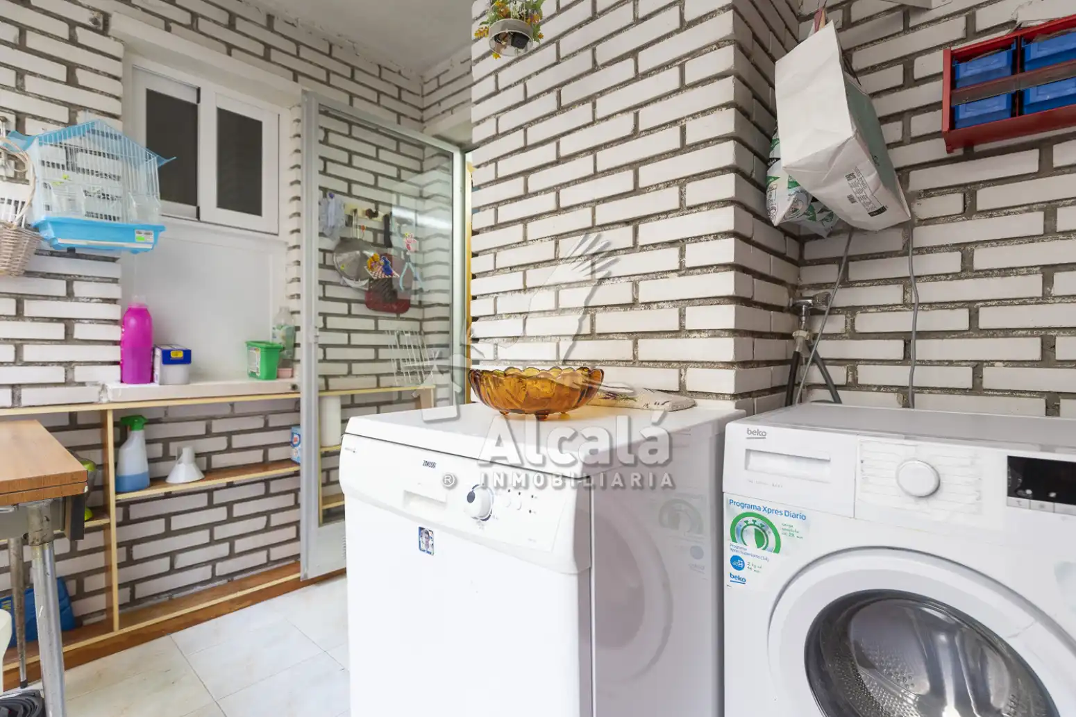 Habitación de Piso en venta en Alcalá de Henares con Aire acondicionado, Calefacción y Parquet