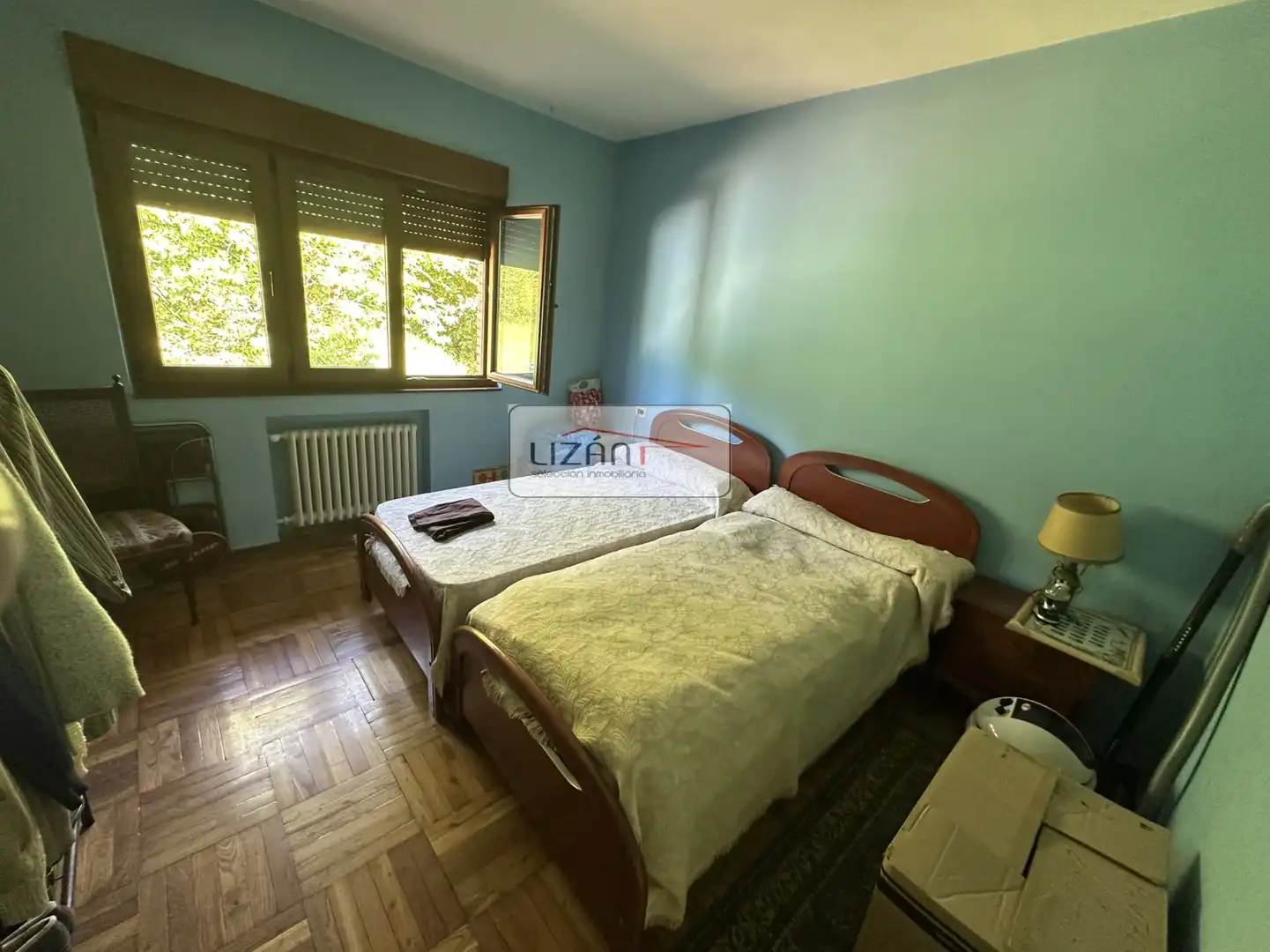 Dormitori de Casa o xalet en venda en Siero amb Calefacció i Parquet