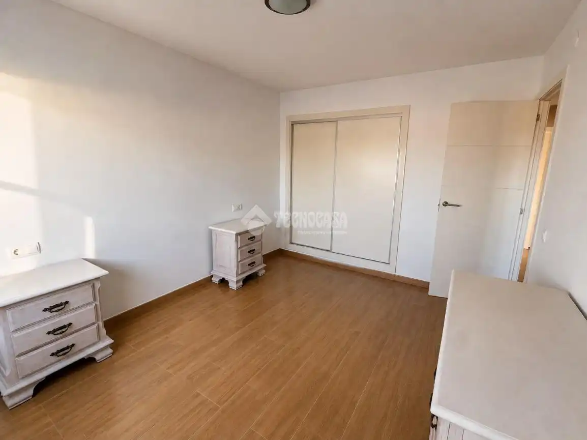 Bedroom of Flat for sale in Marbella