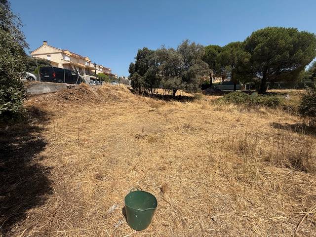 Terreno residencial en Venta en Camino de la Granja San Antonio, 5 en Fresnedillas de la Oliva