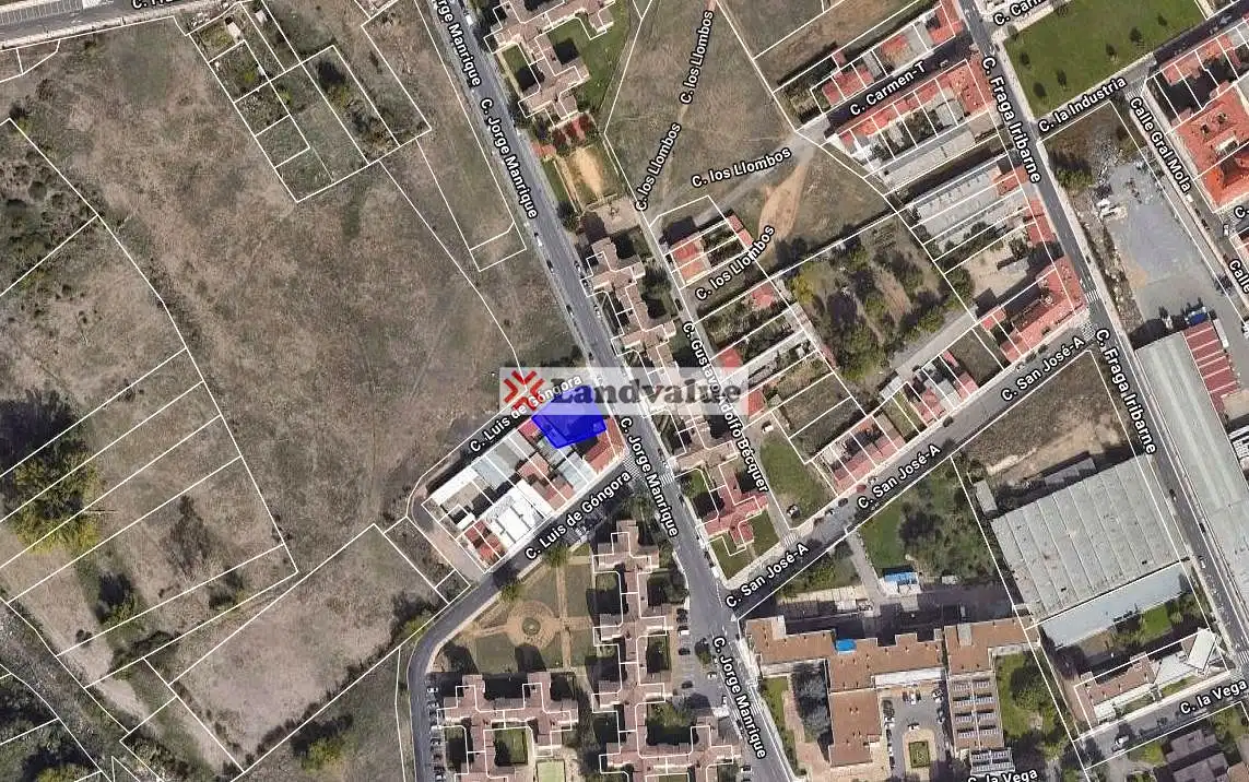 Lands and plots for sale in Calle Jorge Manrique 2