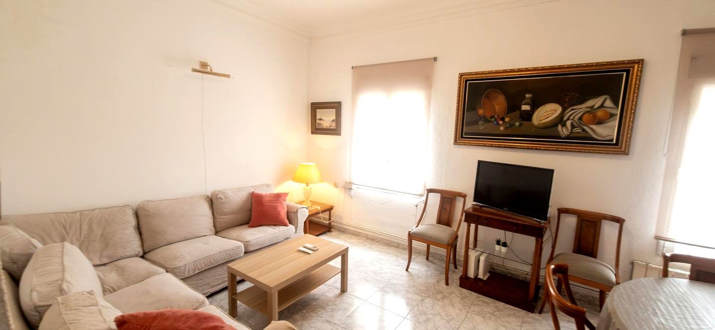 Sala de estar de Piso de alquiler en  Valencia Capital con Aire acondicionado, Calefacción y Amueblado