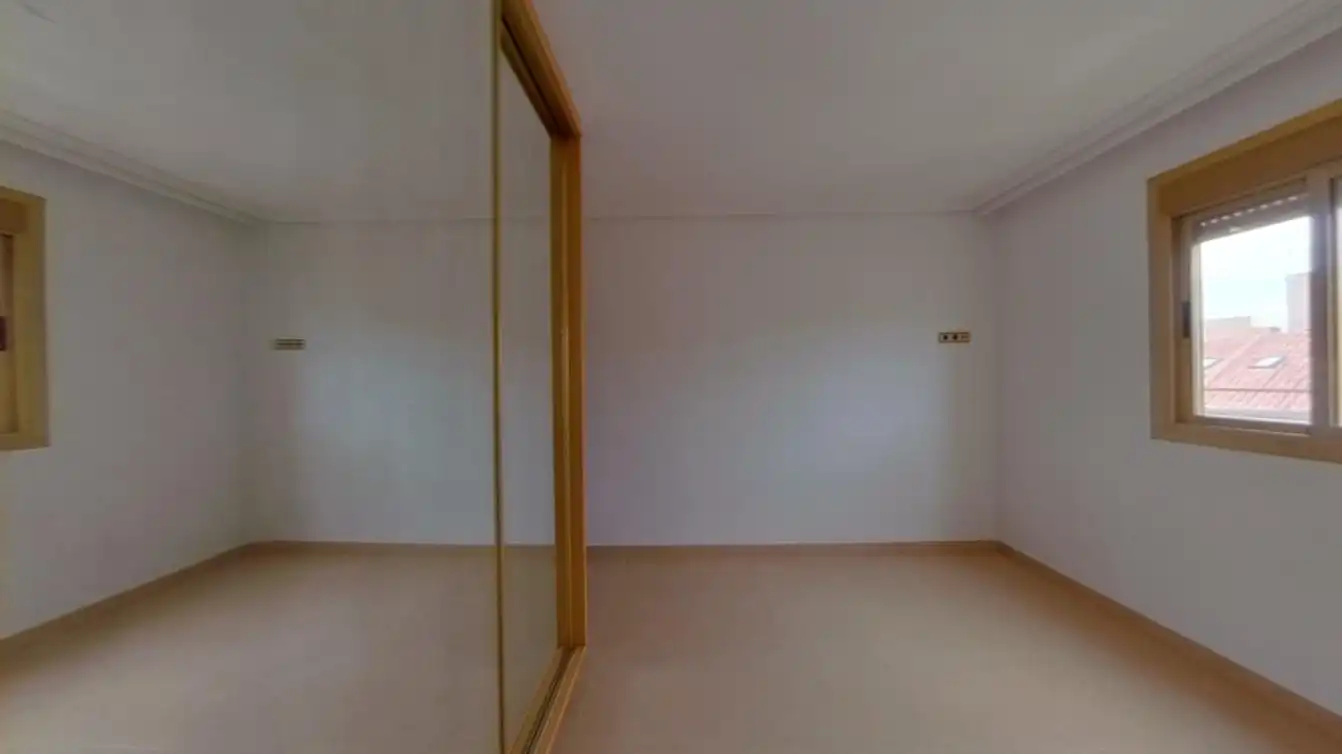 Habitación de Piso en venta en Murcia con Aire acondicionado