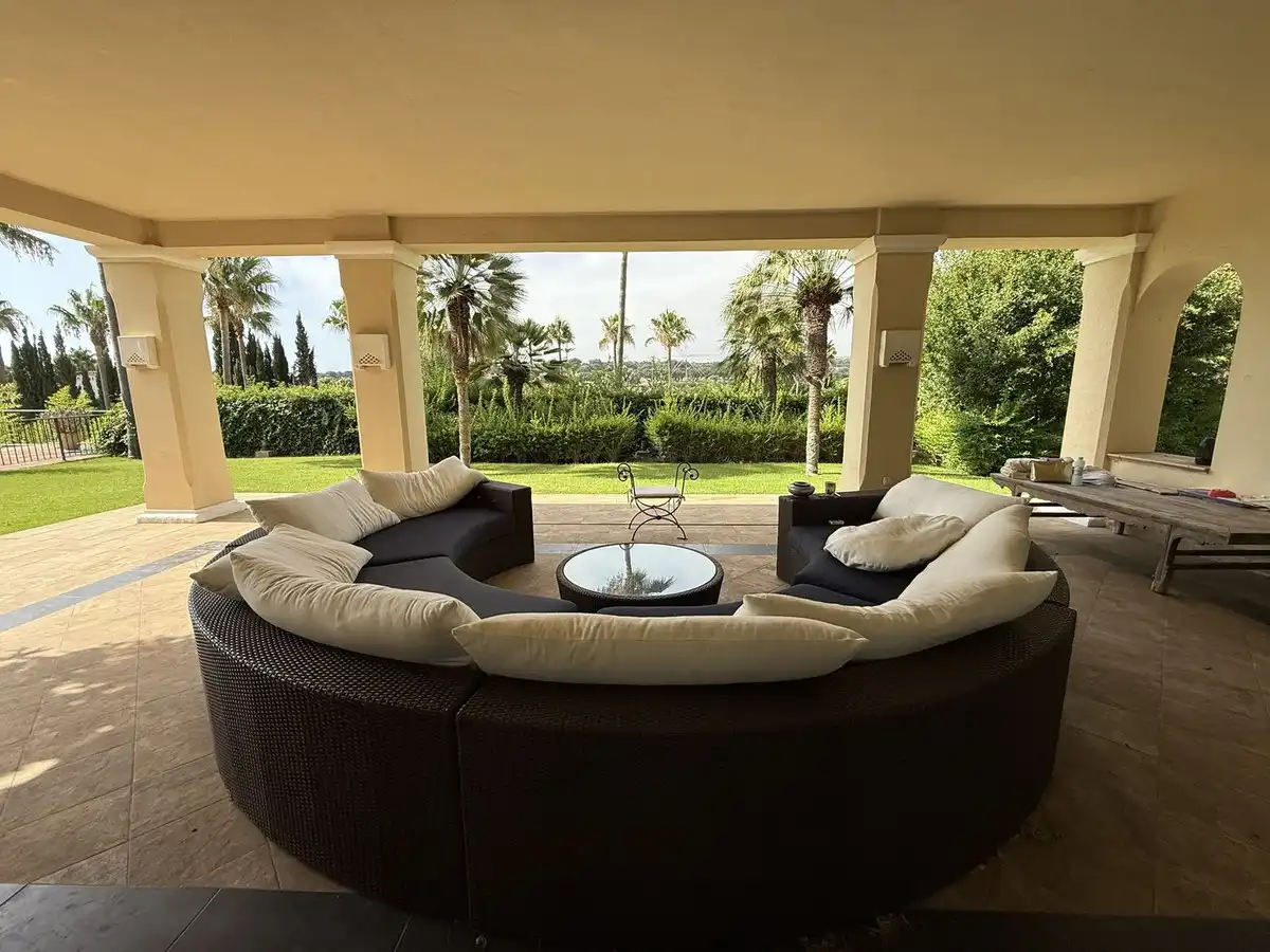 Detached house with pool for sale in Sotogrande Alto, imagen 4