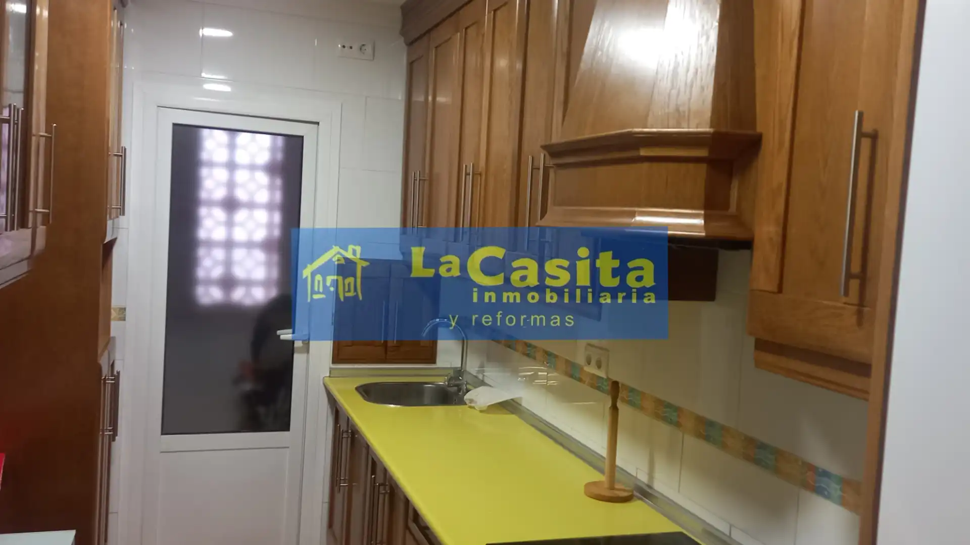Cocina de Piso en venta en Almagro con Calefacción, Balcón y Internet