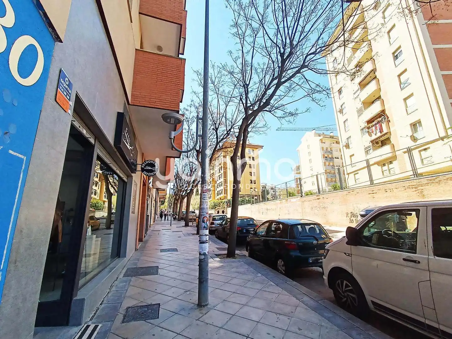 Local de lloguer a Calle Patrocinio de Biedma, El Valle - Universidad
