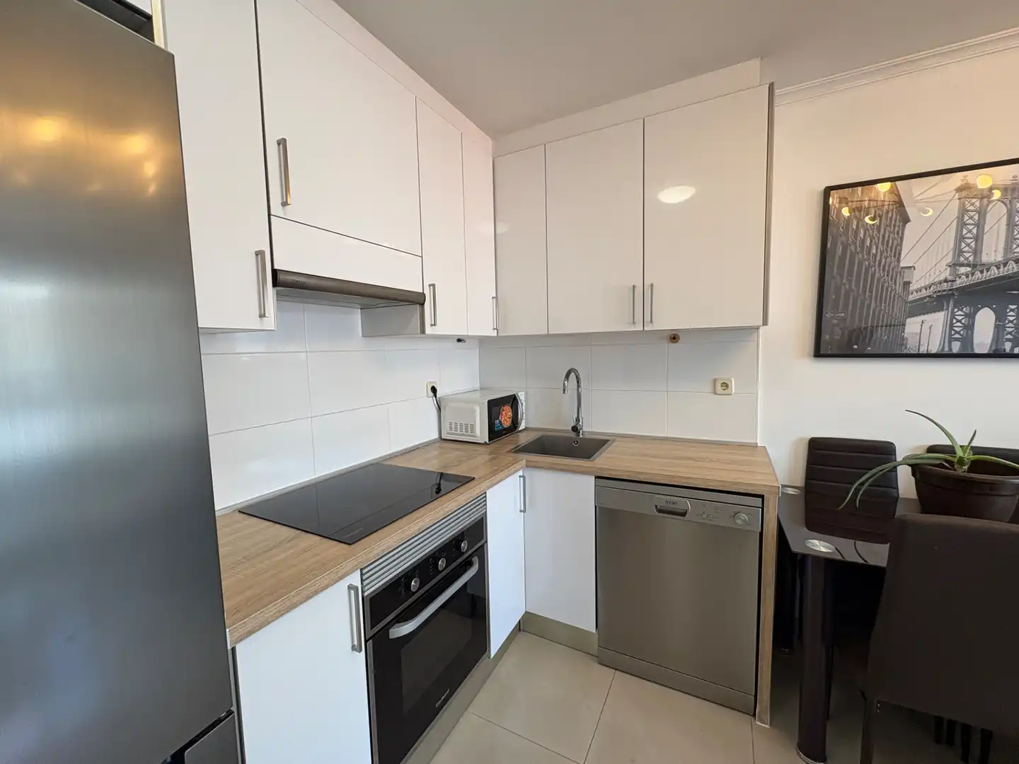 Küche von Wohnung zur Miete in Ferrol mit Heizung, Abstellraum und Möbliert