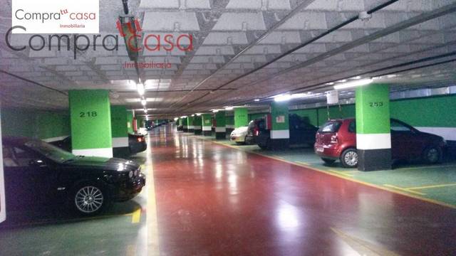 Garaje en Alquiler en Avenida ACUEDUCTO en Centro