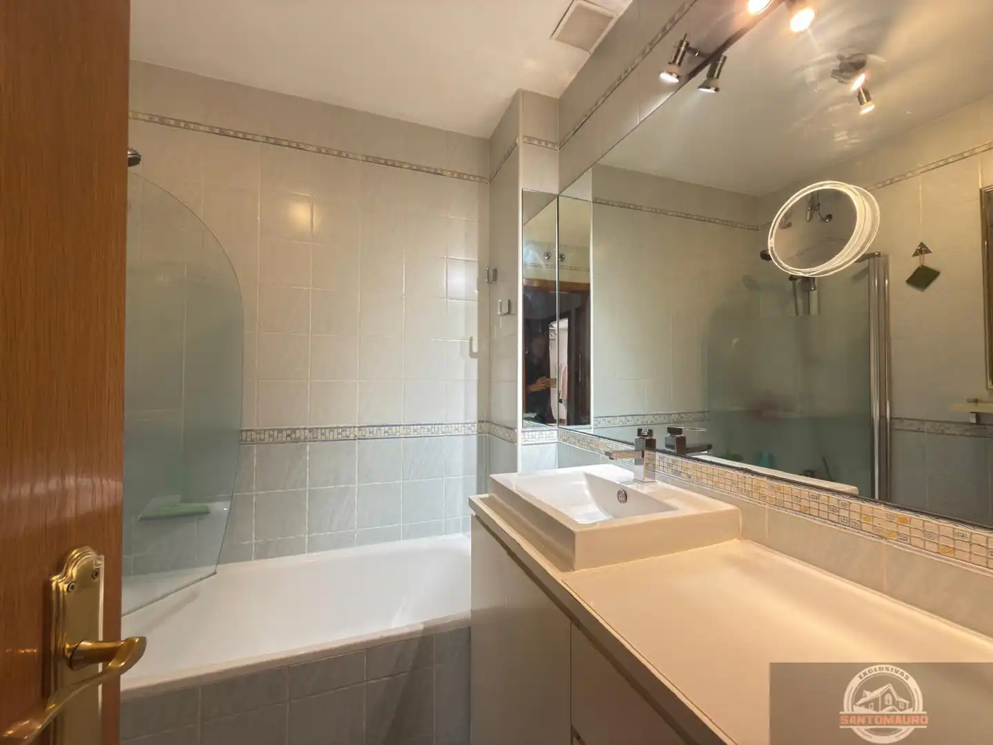 Bathroom of Flat for sale in Galapagar  with Heating, Parquet flooring and Terrace