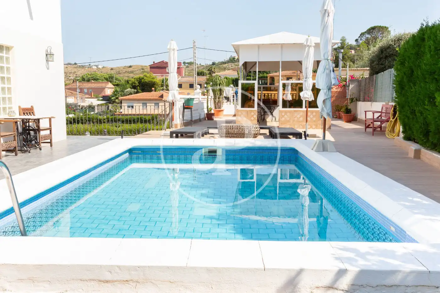 Piscina de Casa o chalet en venta en Chiva con Calefacción, Jardín privado y Terraza