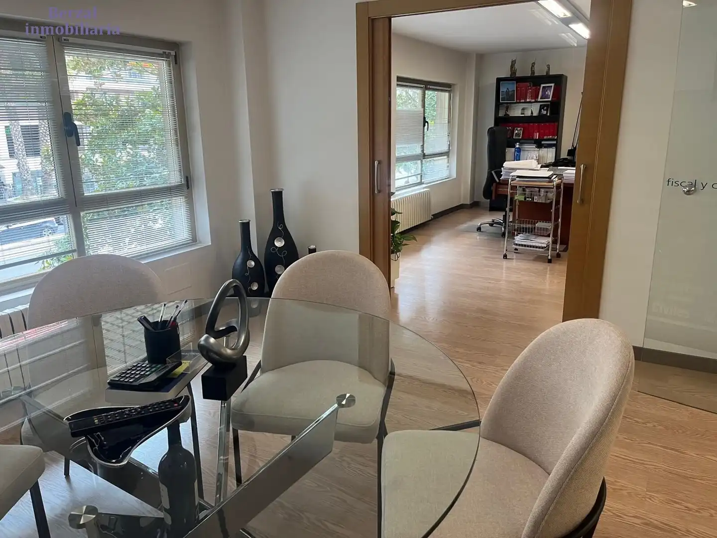Dining room of Office for rent in  Logroño  with Heating and Furnished