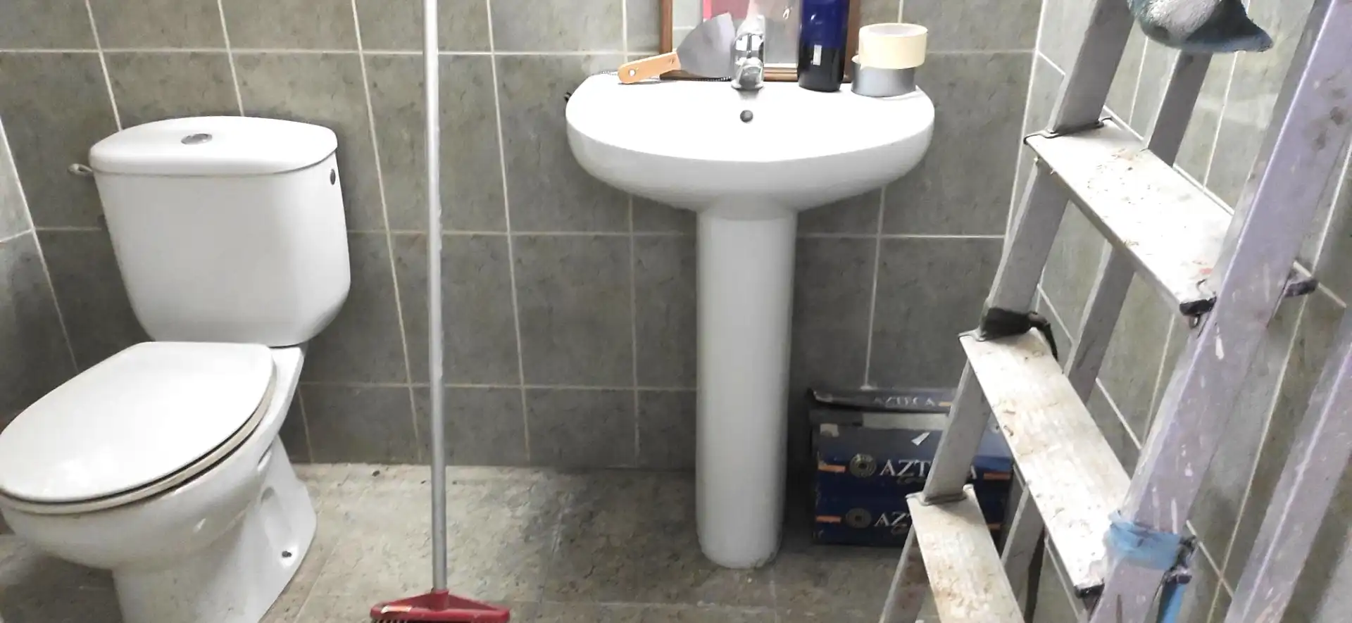 Baño de Local de alquiler en Badalona