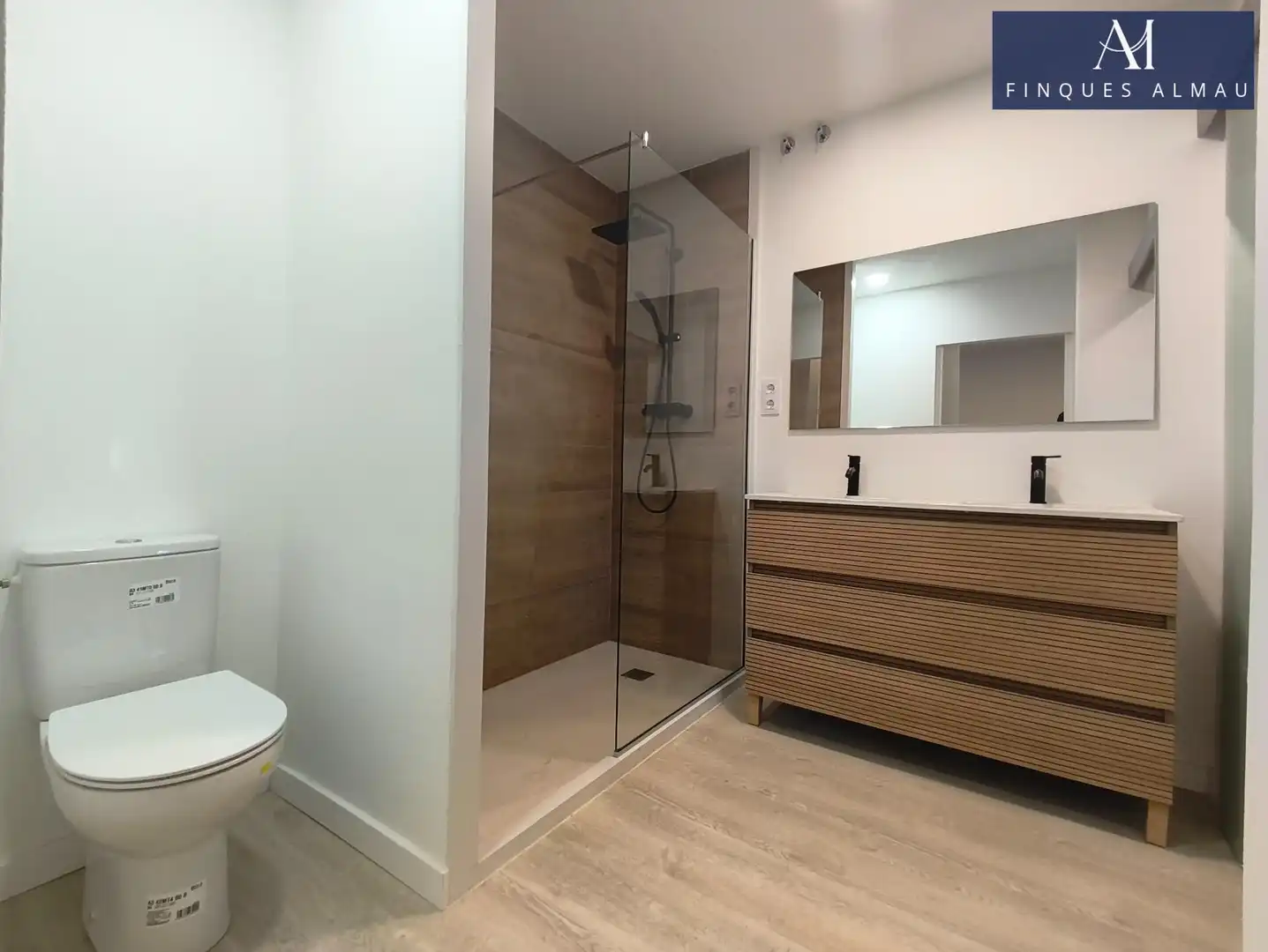 Badezimmer von Erdgeschoss zum Verkauf in Centre Vila 