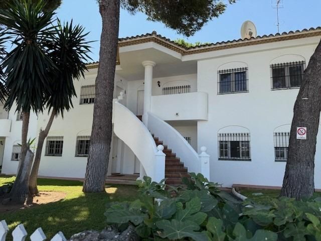 Vista exterior de Apartamento en venta en Chiclana de la Frontera