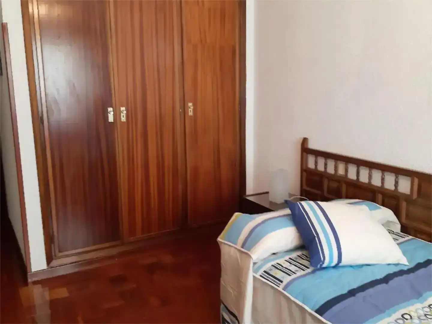 Habitación de Piso para compartir en Madrid con Parquet, Amueblado y Balcón