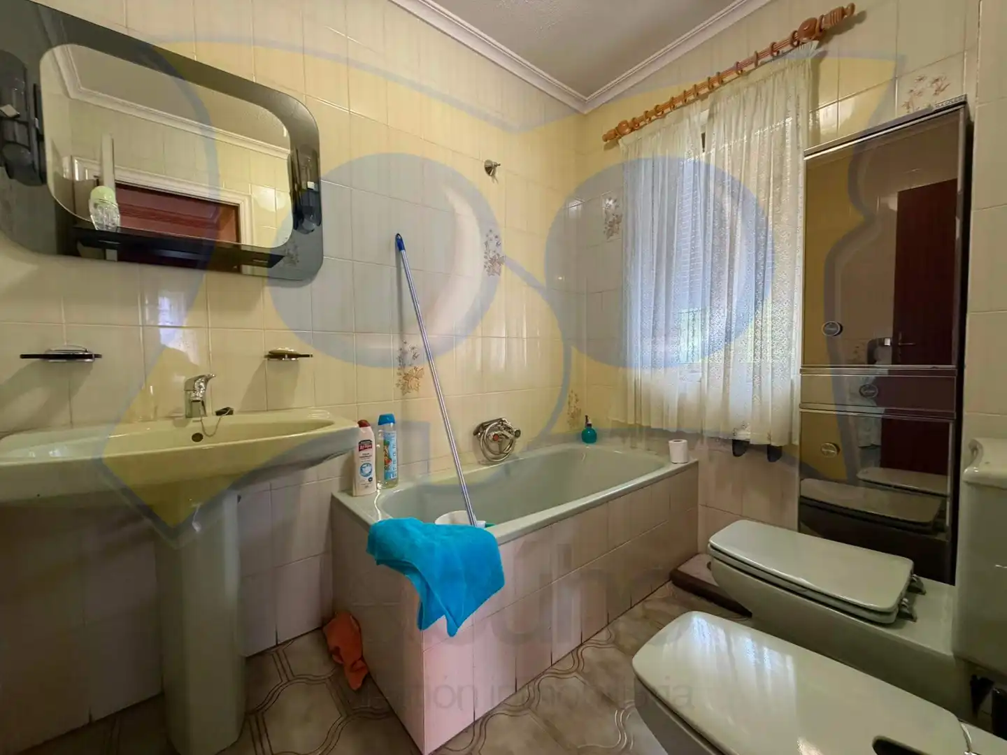 Baño de Piso en venta en Salamanca con Balcón