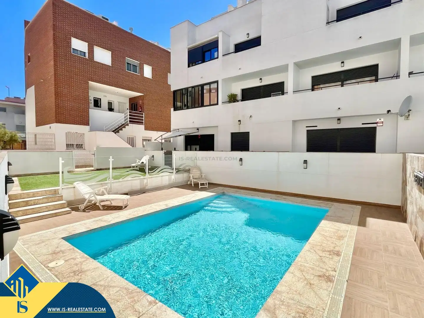 Villa mit Pool zum Verkauf in Las Viñas
