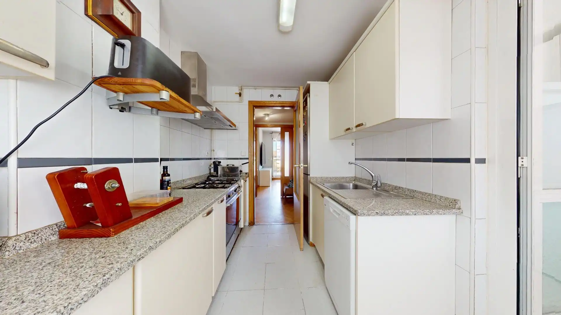 Cuina de Àtic en venda en Madrid amb Aire condicionat, Calefacció i Terrassa