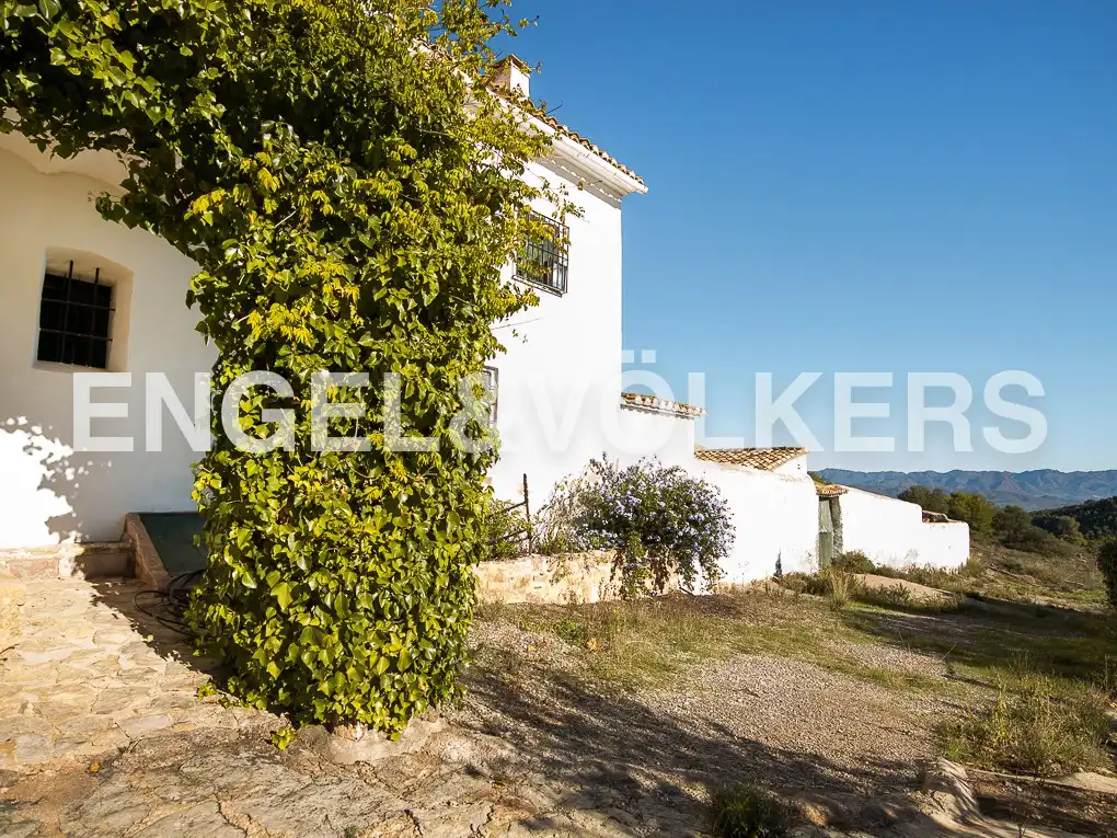 Vista exterior de Finca rústica en venta en Segorbe con Calefacción, Jardín privado y Trastero