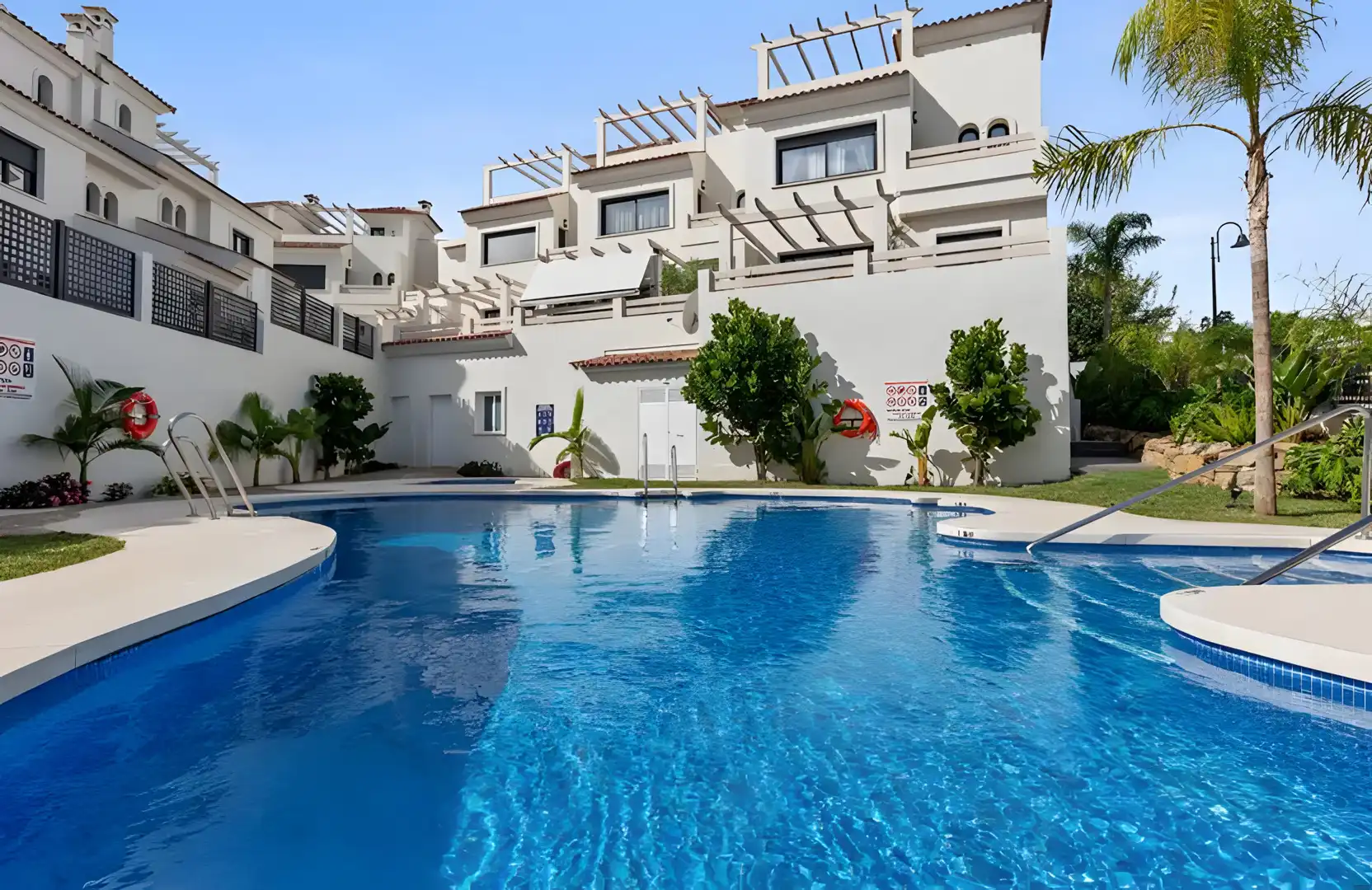Reihenhaus mit Pool zum Verkauf in Benamara - Atalaya