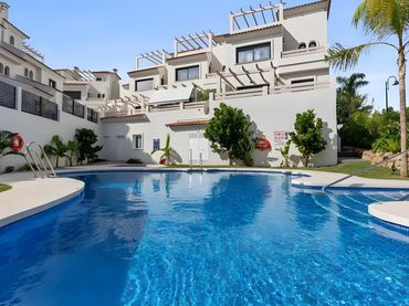 Reihenhaus mit Pool zum Verkauf in Benamara - Atalaya