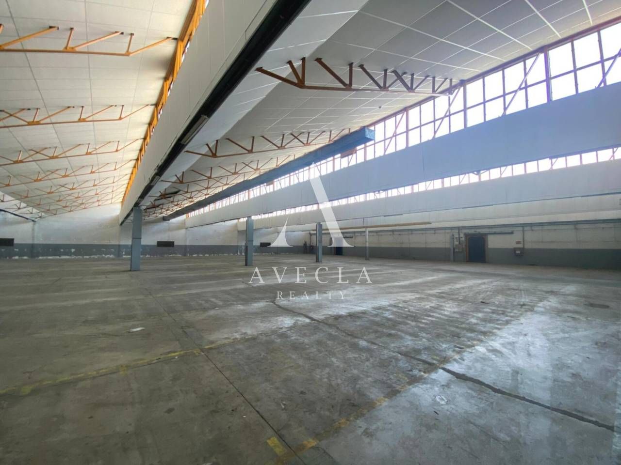 Industrial buildings to rent in Sentmenat