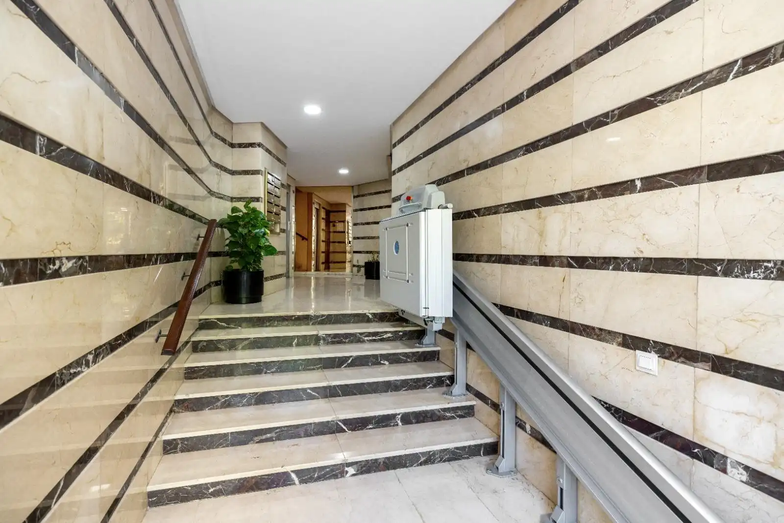 Flat for sale in Sevilla  with Air Conditioner, Heating and Terrace