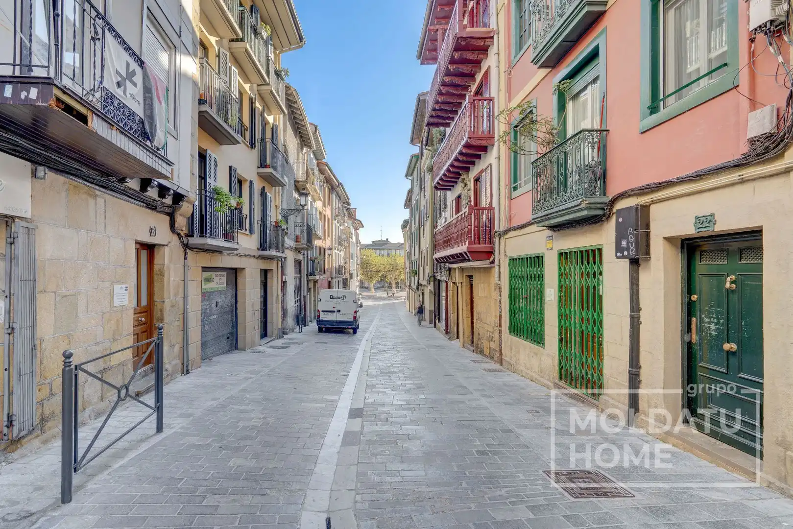 Vista exterior de Piso en venta en Centro - Mendibil - Santiago