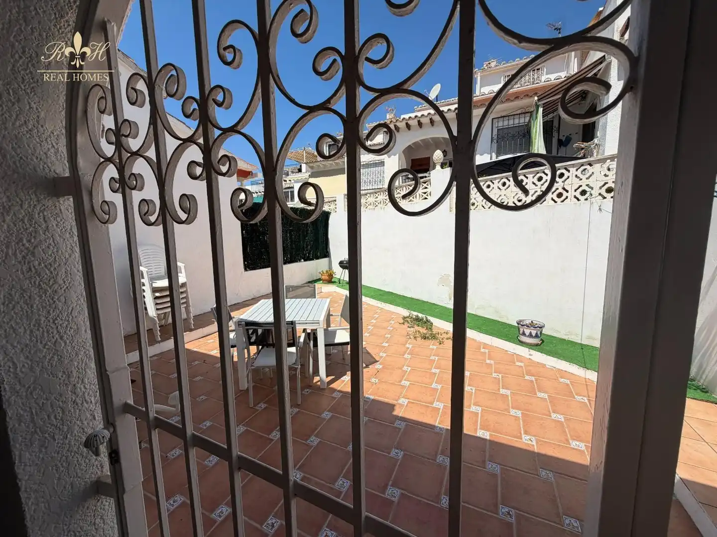 Casa adosada de lloguer a LA NUCIA, Pueblo - Urbanizaciones
