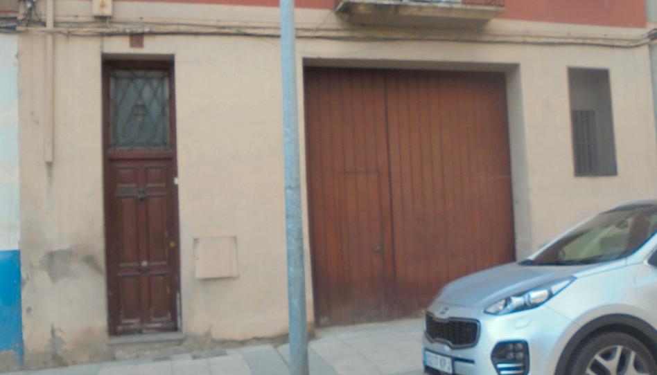 Foto 1 de Casa o xalet en venda a Avenida Ejército Español, 31, Barbastro, Huesca