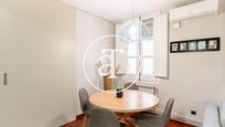 Dining room of Flat to rent in  Barcelona Capital  with Air Conditioner, Heating and Furnished