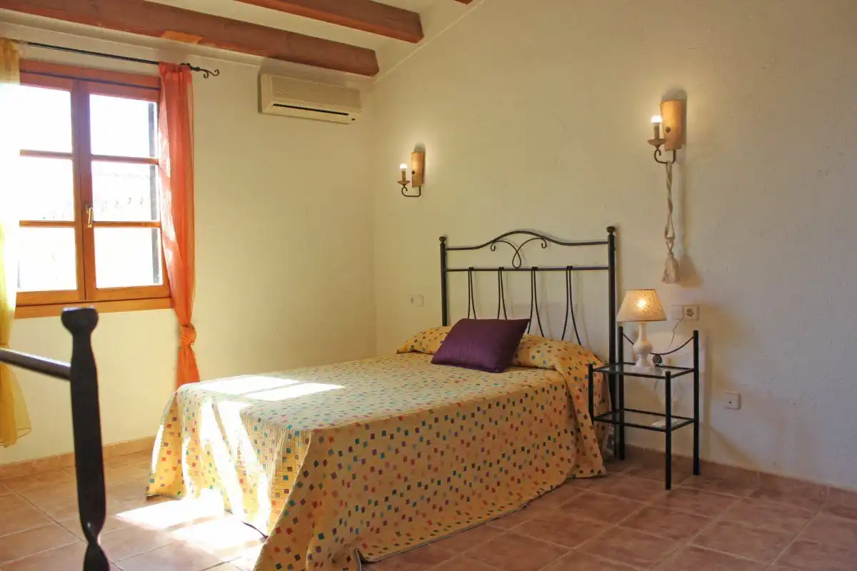 Habitación de Finca rústica en venta en Alcúdia con Aire acondicionado, Calefacción y Terraza