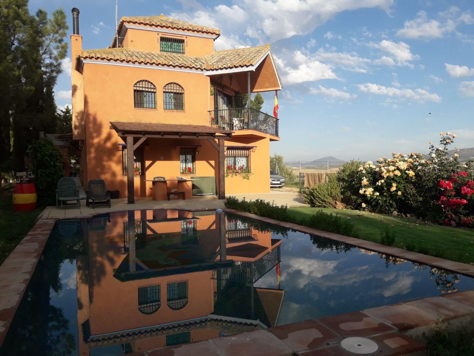 Piscina de Finca rústica en venta en Guadahortuna con Jardín privado, Terraza y Piscina