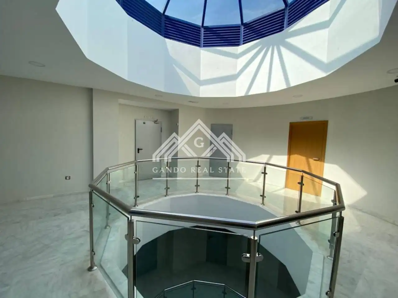 Office for sale in Dos Hermanas  with Alarm