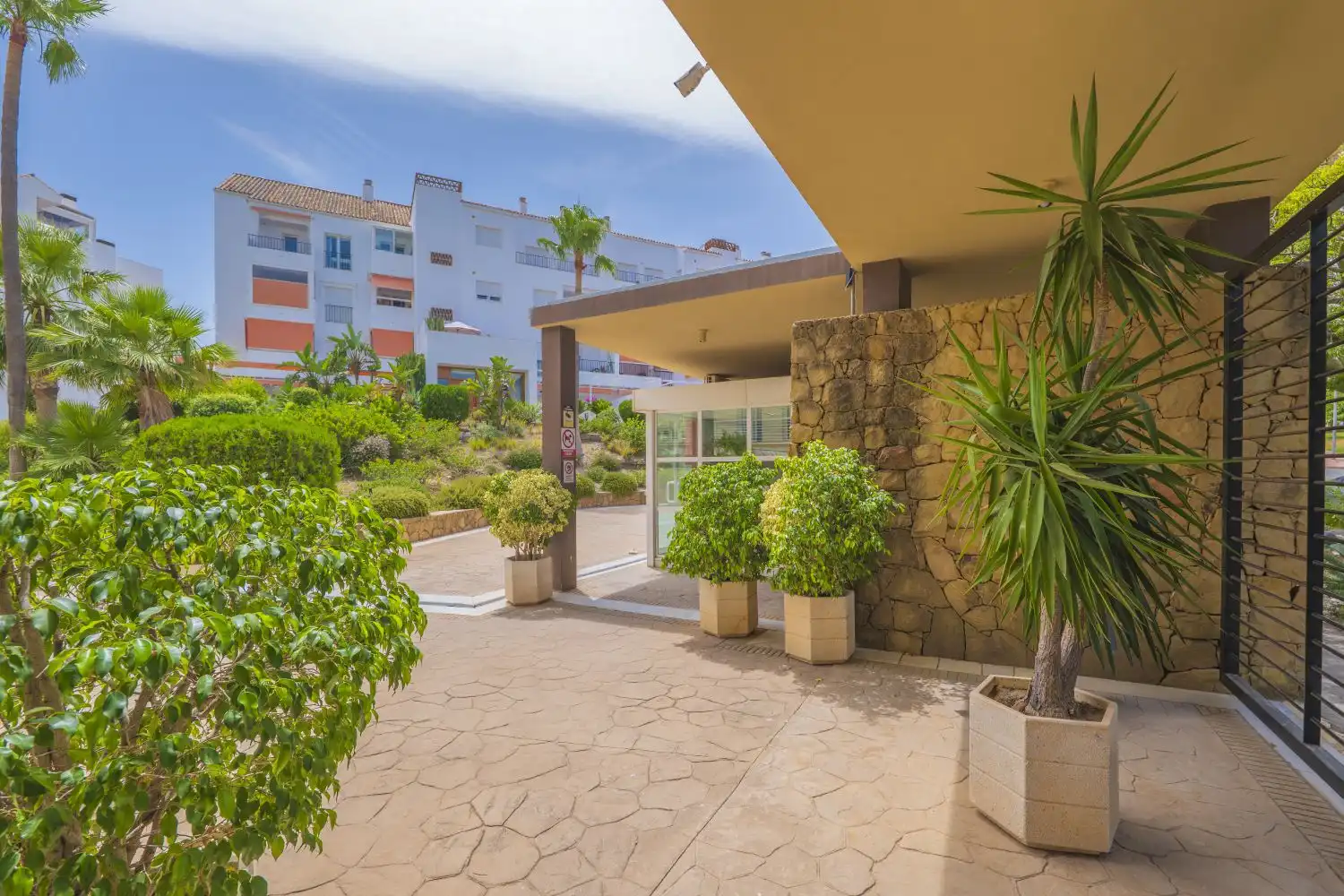 Vista exterior de Dúplex en venda en Benalmádena amb Aire condicionat, Calefacció i Terrassa