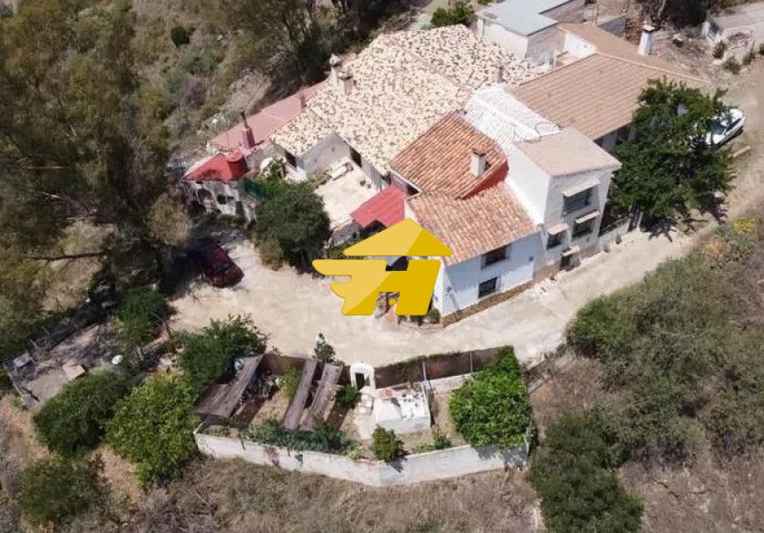 Vista exterior de Finca rústica en venda en Málaga Capital amb Moblat