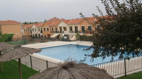 Foto 2 de Casa adosada de lloguer a Campo Azalvaro, 56, Hervencias Altas - El Pinar, Ávila Capital