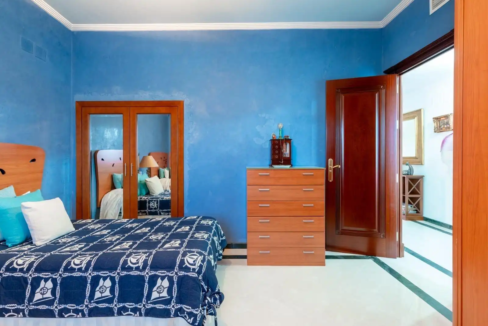Chalet con terraza en venta en Sanlúcar la Mayor, imagen 52