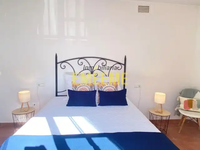 Casa aparellada amb terrassa en venda a Cuevas del Becerro, imagen 14