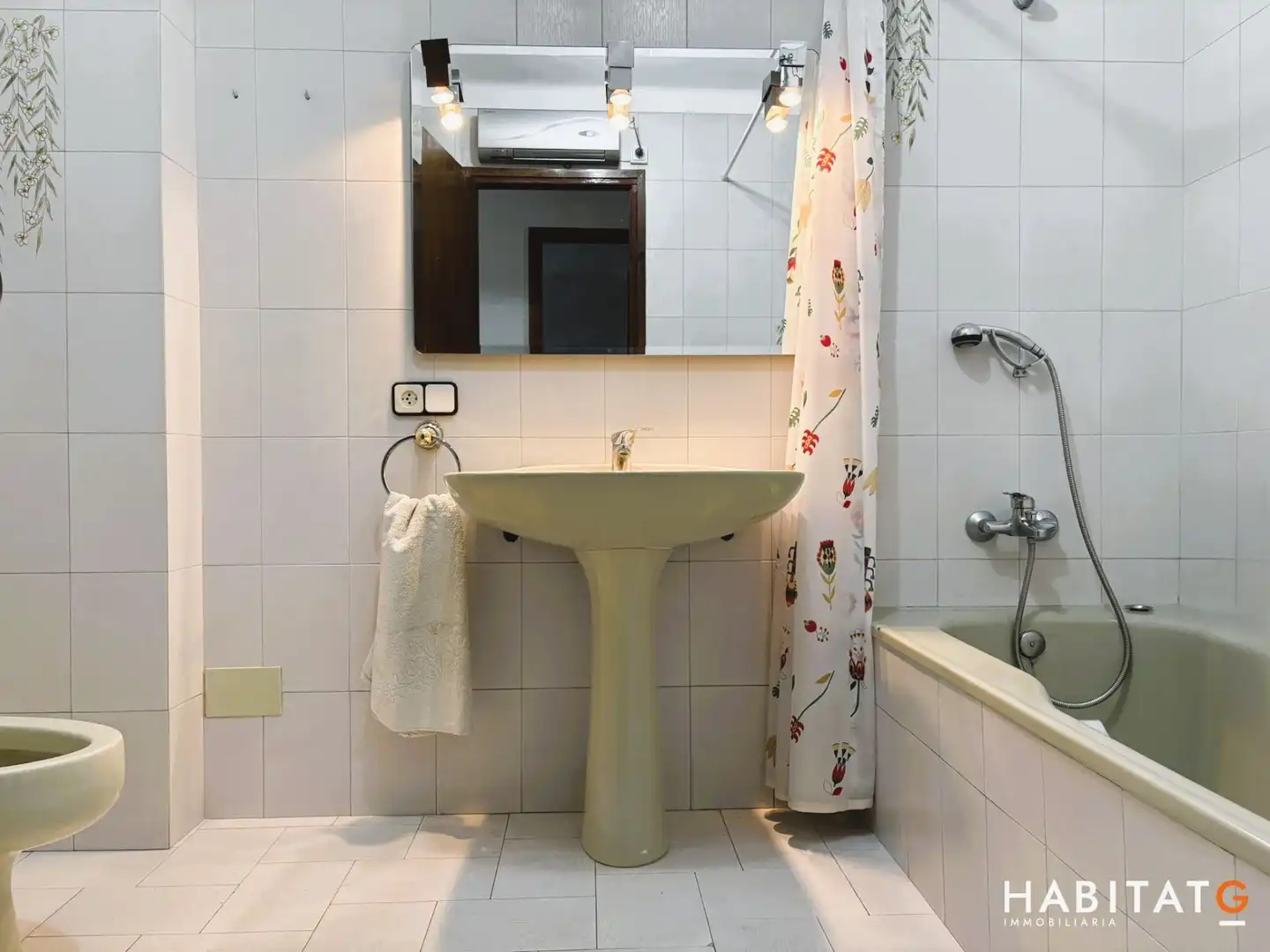 Baño de Piso en venta en Bellpuig con Calefacción y Terraza