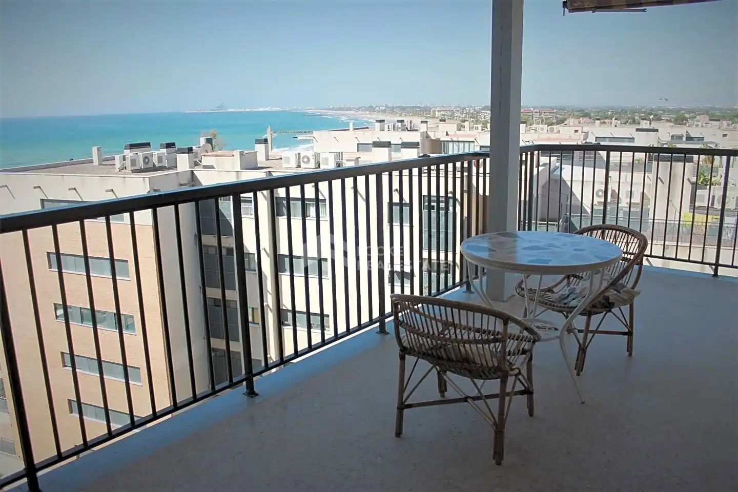 Terraza de Apartamento de alquiler en Benicasim / Benicàssim con Terraza, Piscina y Piscina comunitaria