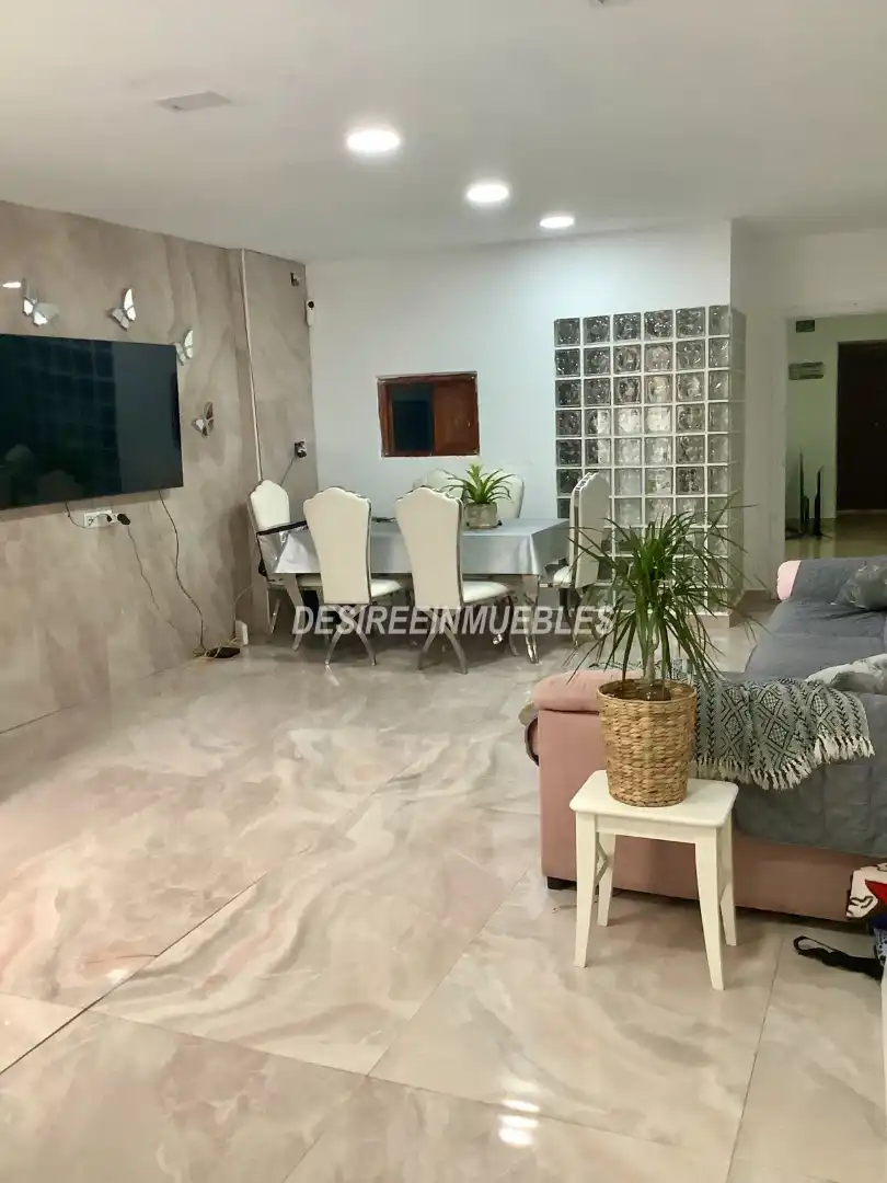 Piso en venta en Carrer Vicent Galmés, imagen 4