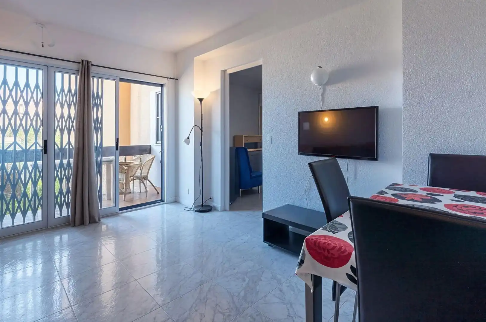 Wohnzimmer von Wohnung zum Verkauf in Benalmádena mit Klimaanlage, Terrasse und Gemeinschaftspool
