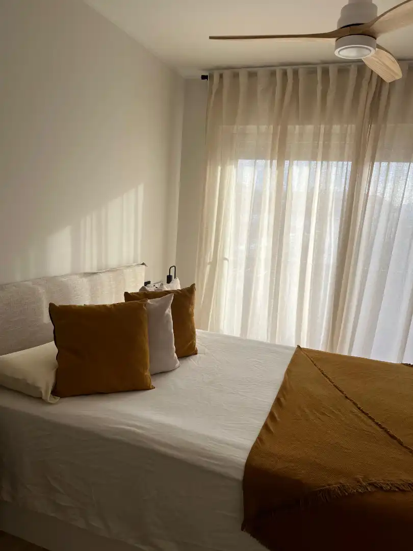 Habitación de Piso en venta en Plasencia con Aire acondicionado, Calefacción y Amueblado