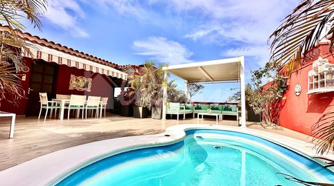 Foto 3 de Casa adosada en venta en Playa del Duque, Adeje