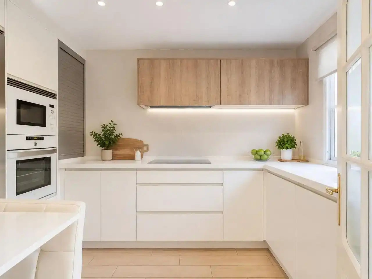 Cocina de Casa adosada en venta en Estepona con Aire acondicionado