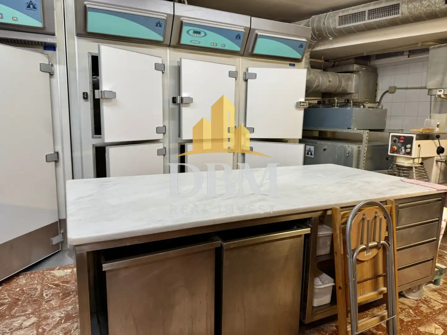 Business premises for transfer in Eixample, imagen 37