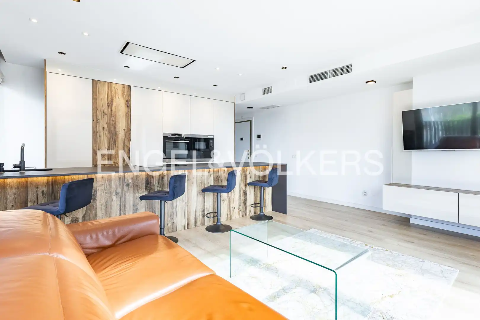 Sala de estar de Ático en venta en Sant Adrià de Besòs con Aire acondicionado, Calefacción y Parquet
