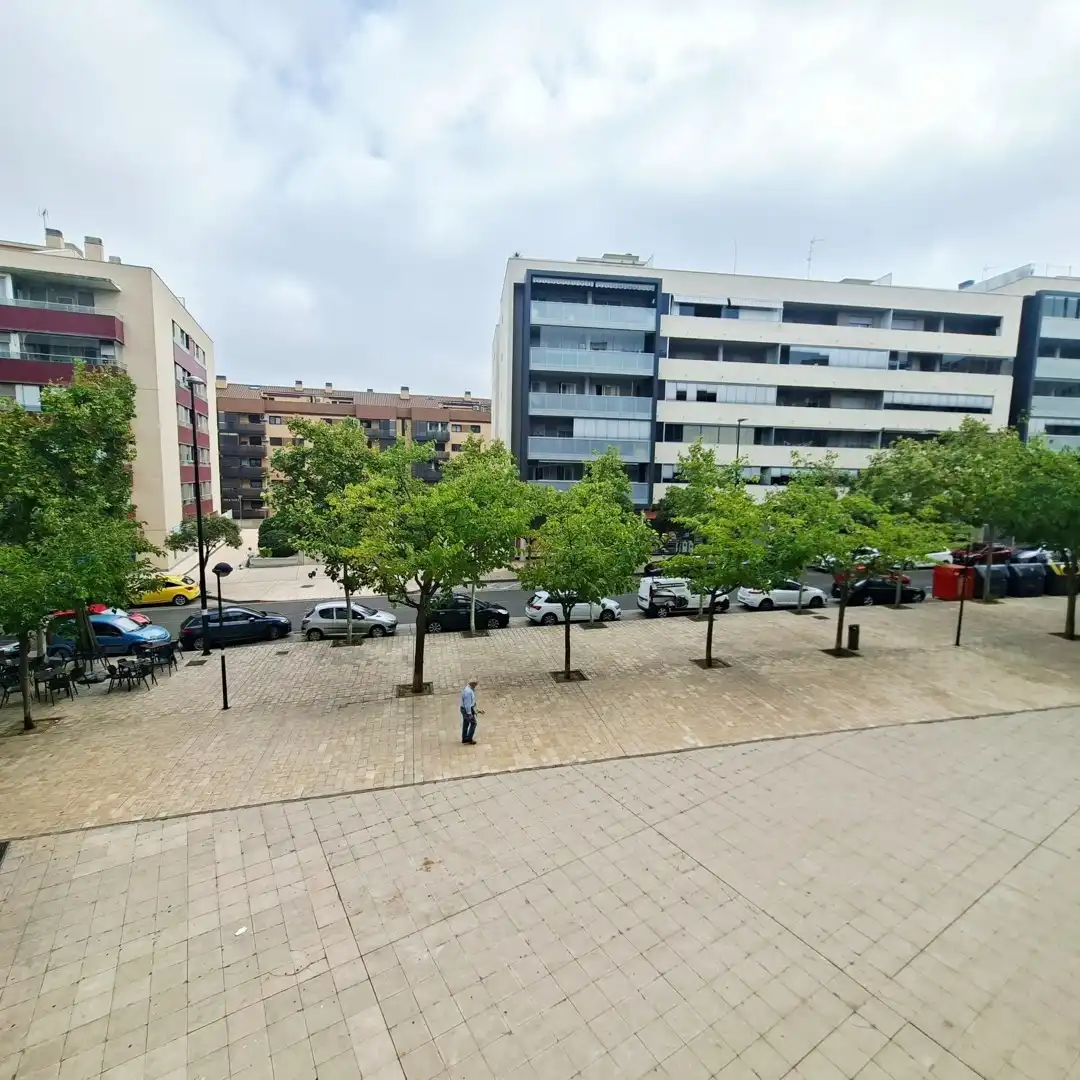 Aparcament de Pis en venda en Zaragoza amb Terrassa, Traster i Piscina