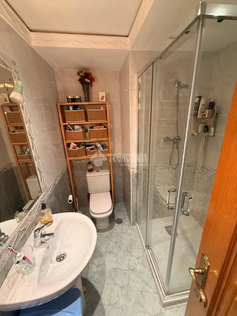 Baño de Piso en venta en Arganda del Rey con Terraza y Balcón